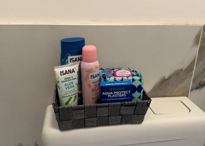 Daire Mein Kueche Bad Balkon Wlan Tv Kaffee Bremen