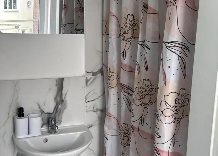 Mein Kueche Bad Balkon Wlan Tv Kaffee Apartment *