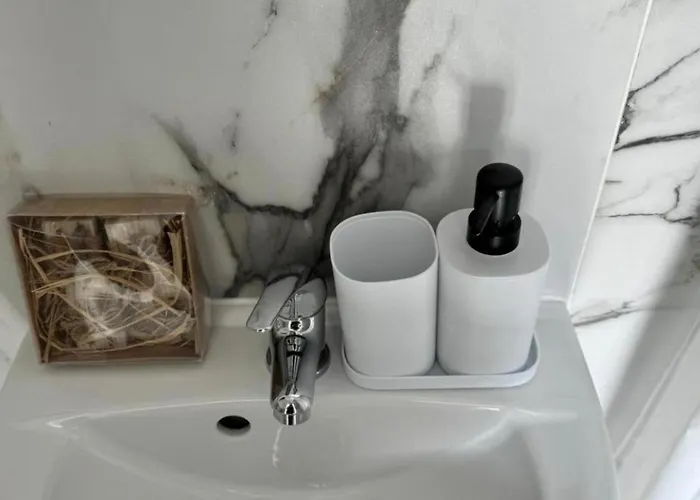 Mein Kueche Bad Balkon Wlan Tv Kaffee Apartment *